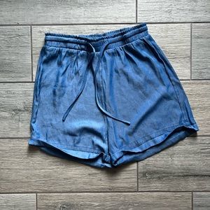 Drawstring Shorts - Size M